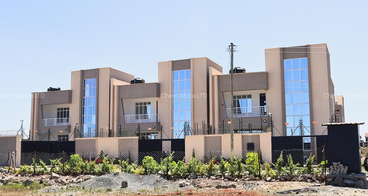 4 Bed House with En Suite in Thika Road - 1