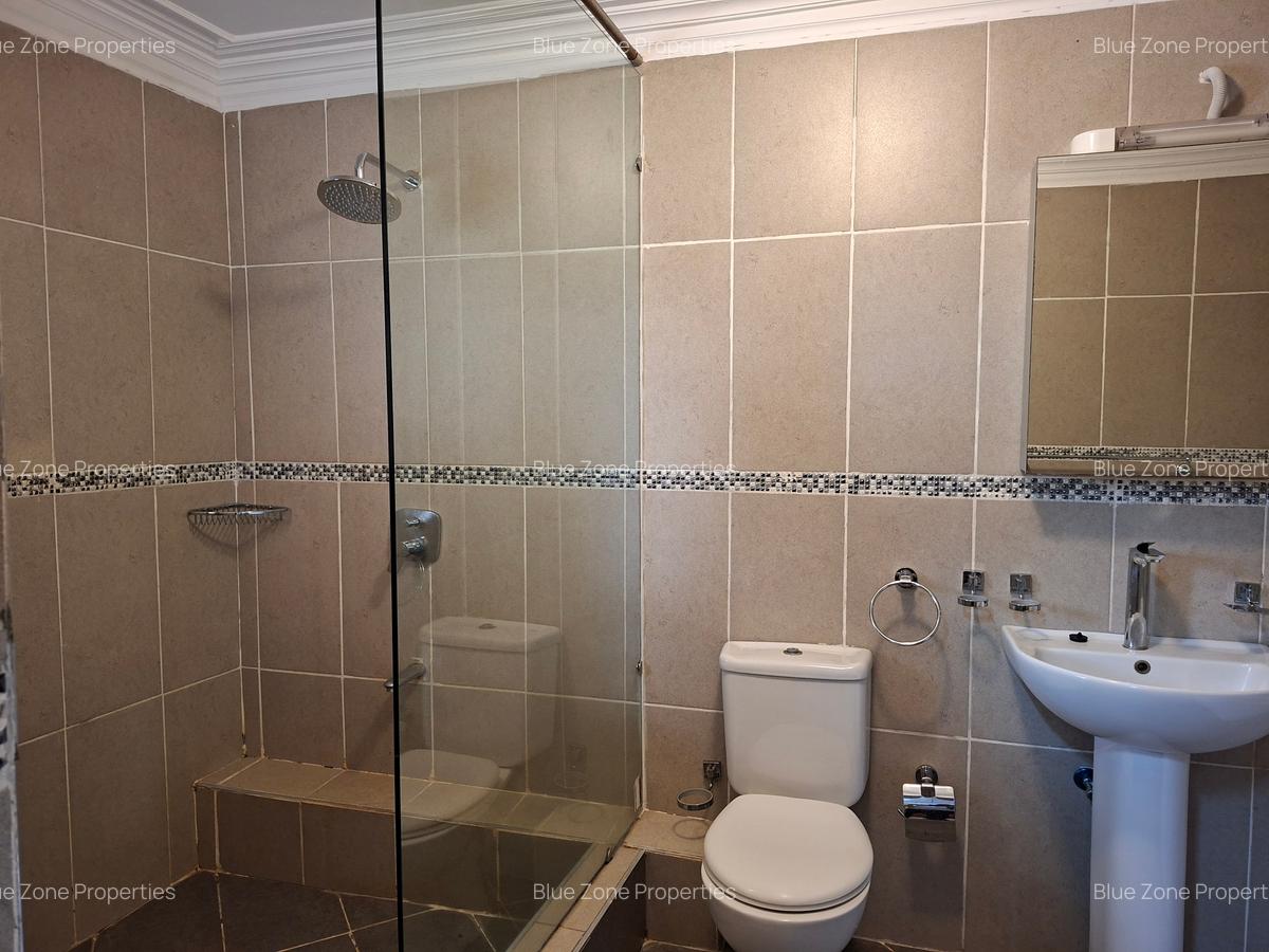 4 Bed House with En Suite at Off Glory Rd - 13