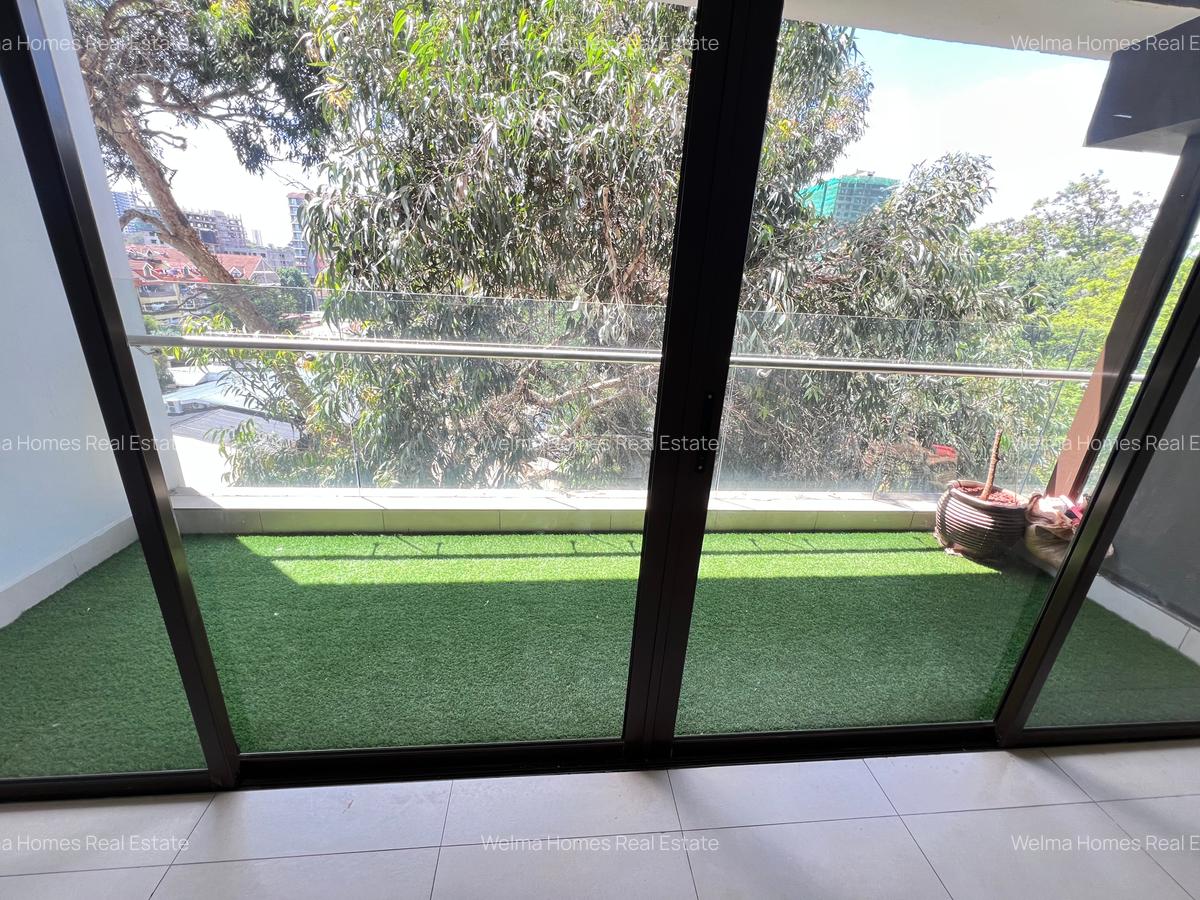 2 Bed Apartment with En Suite in Lavington - 5