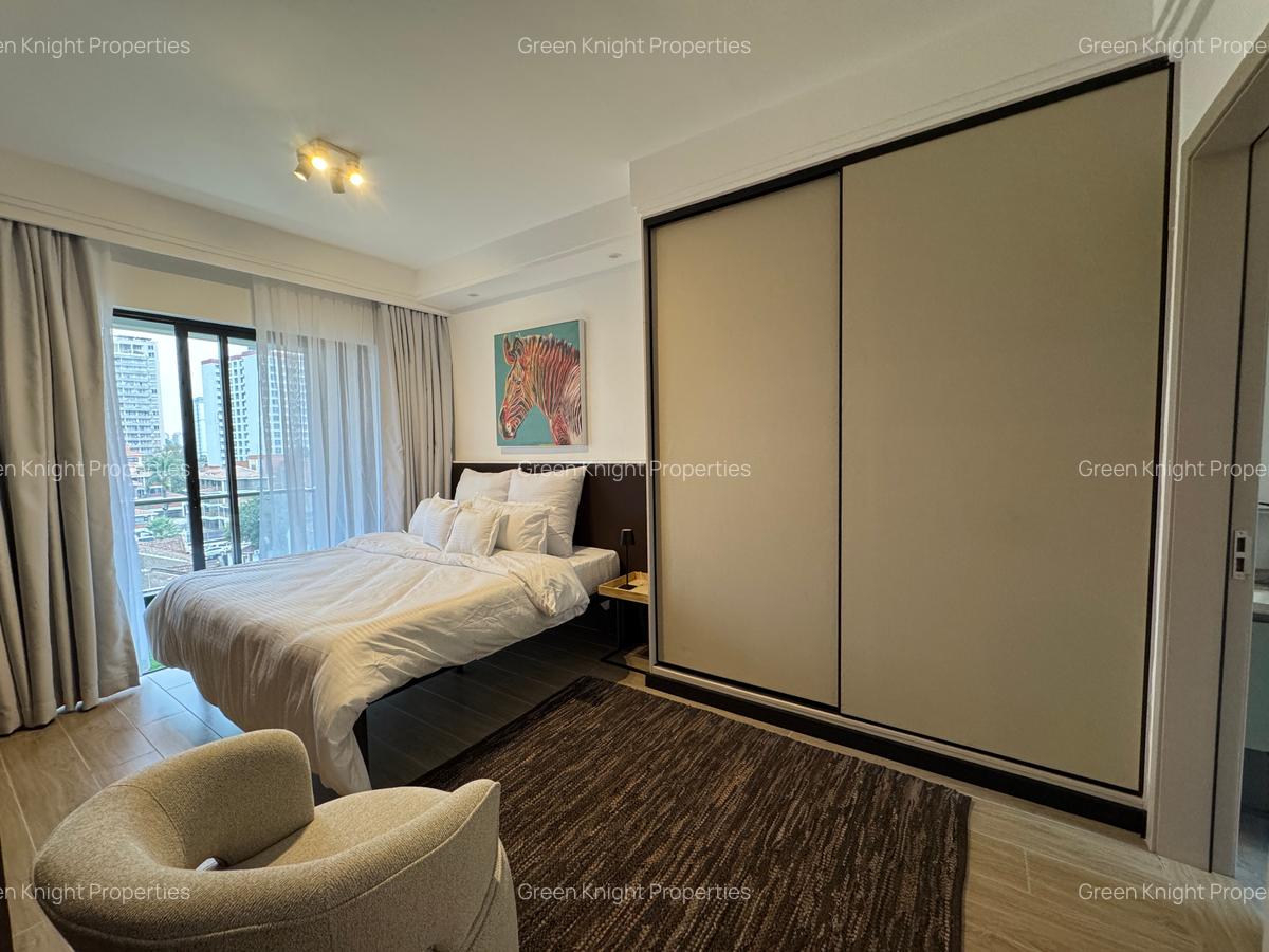 Serviced 2 Bed Apartment with En Suite in Kilimani - 7