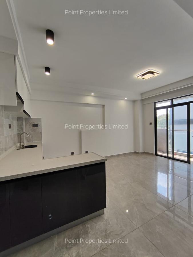 1 Bed Apartment with Gym in Valley Arcade - 2