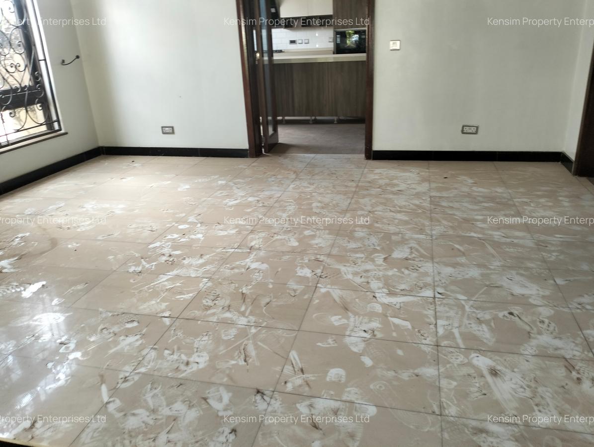 5 Bed Townhouse with En Suite in Kilimani - 7