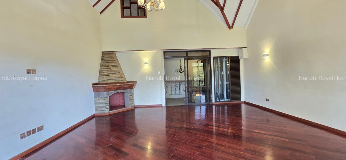 5 Bed Townhouse with En Suite at Lavington Green - 13