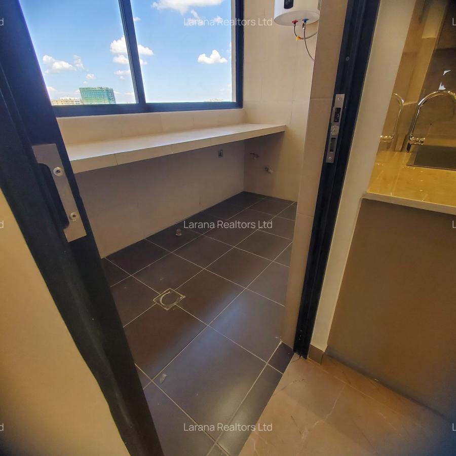 2 Bed Apartment with En Suite at Brookside Dr - 16