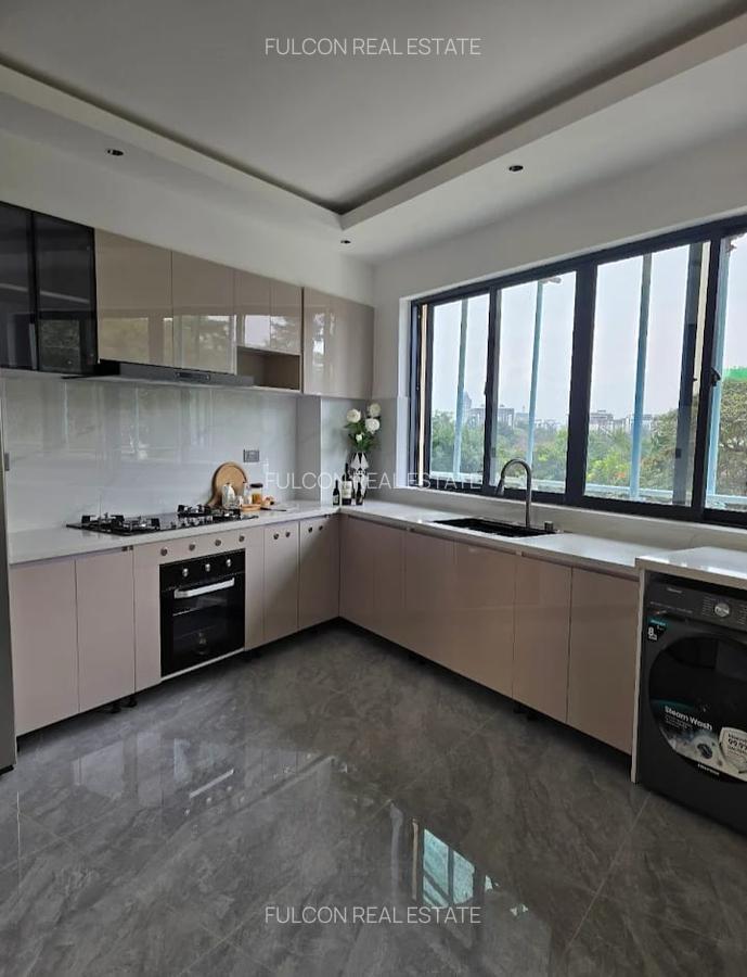 3 Bed Apartment with En Suite in Kileleshwa - 3