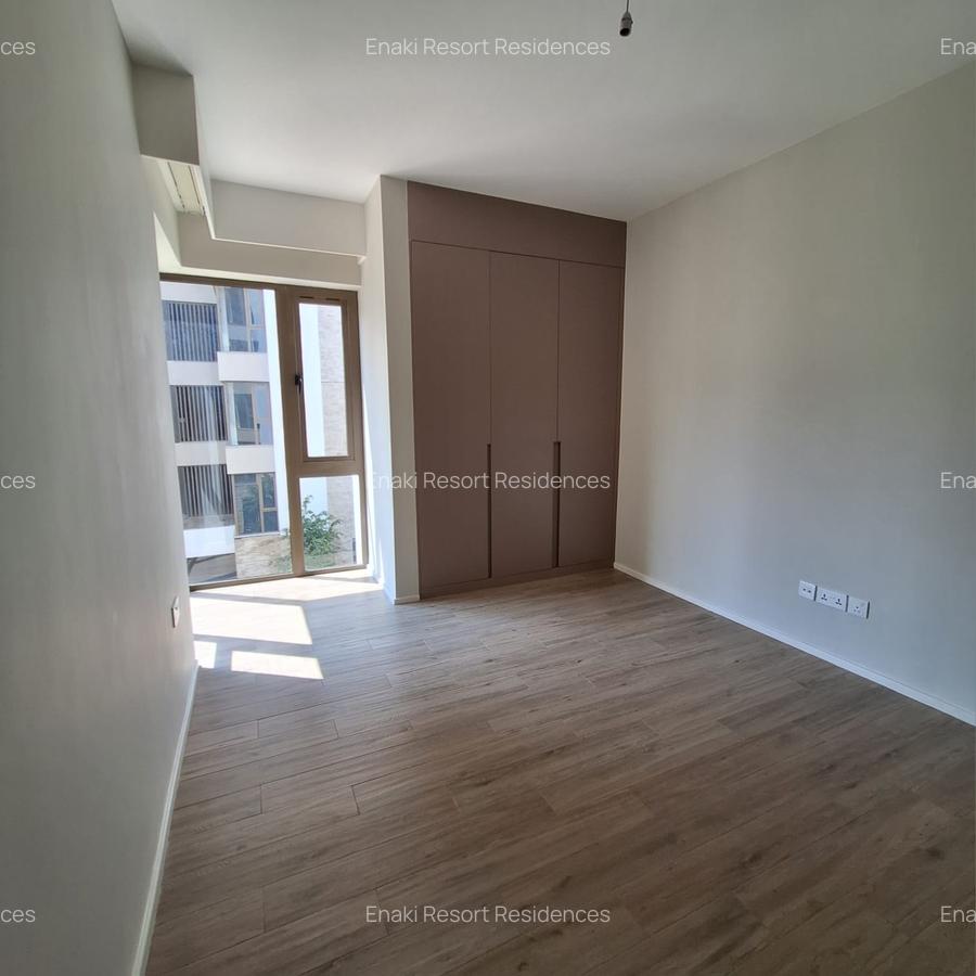 3 Bed Apartment with En Suite at Red Hill Road - 9