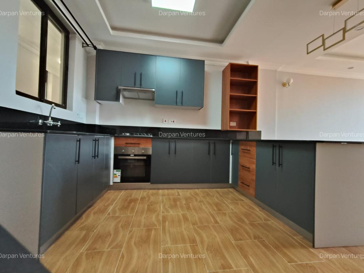2 Bed Apartment with En Suite in Westlands Area - 8