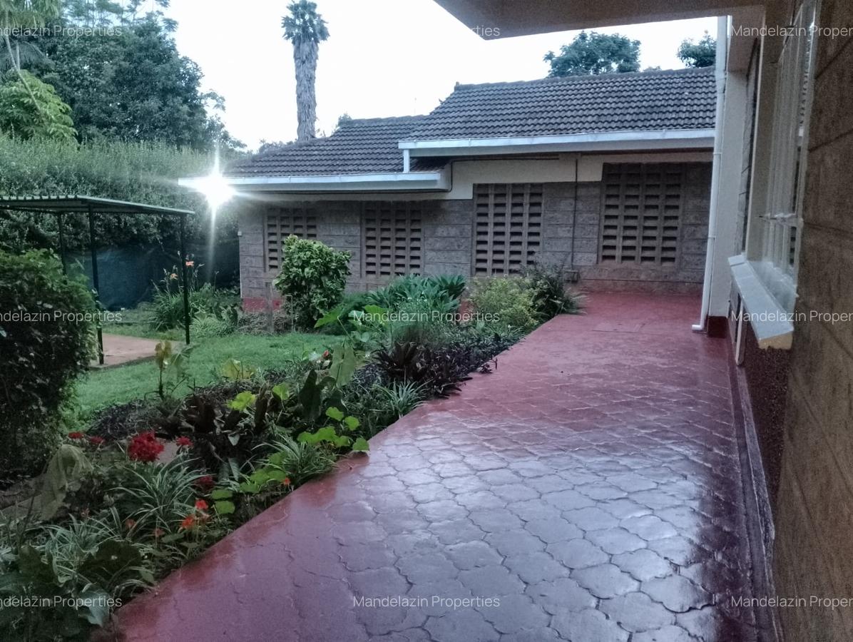 5 Bed House with En Suite at Off Ruaka Road - 2
