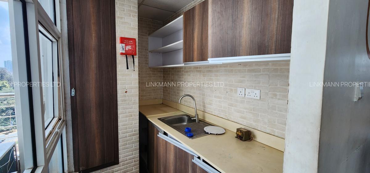 1,800 ft² Office with Service Charge Included in Westlands Area - 15