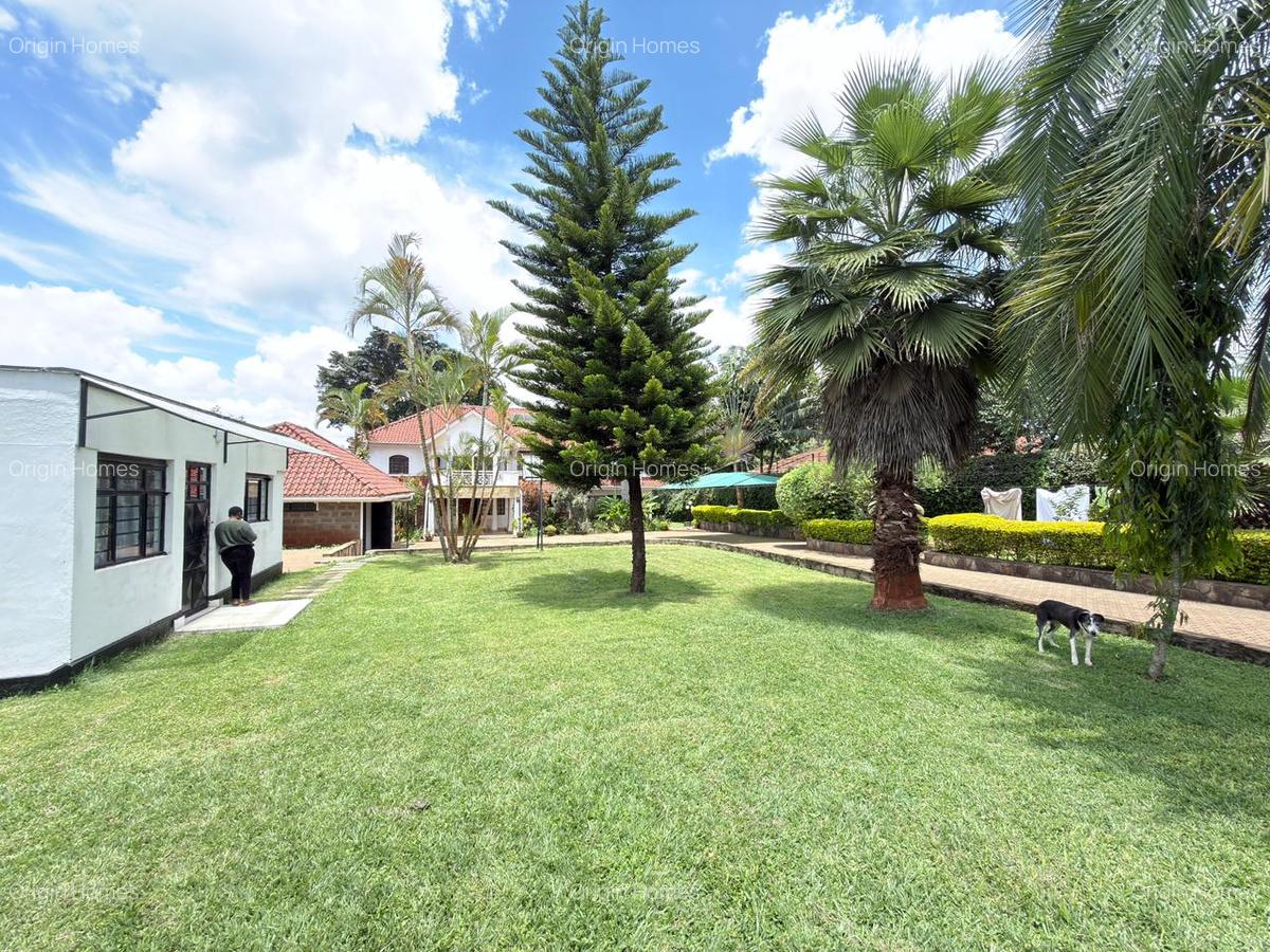 5 Bed House with En Suite in Nyari - 13