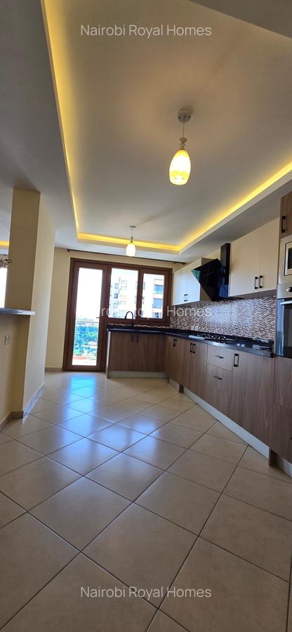 3 Bed Apartment with En Suite at Tebere Crescent - 12