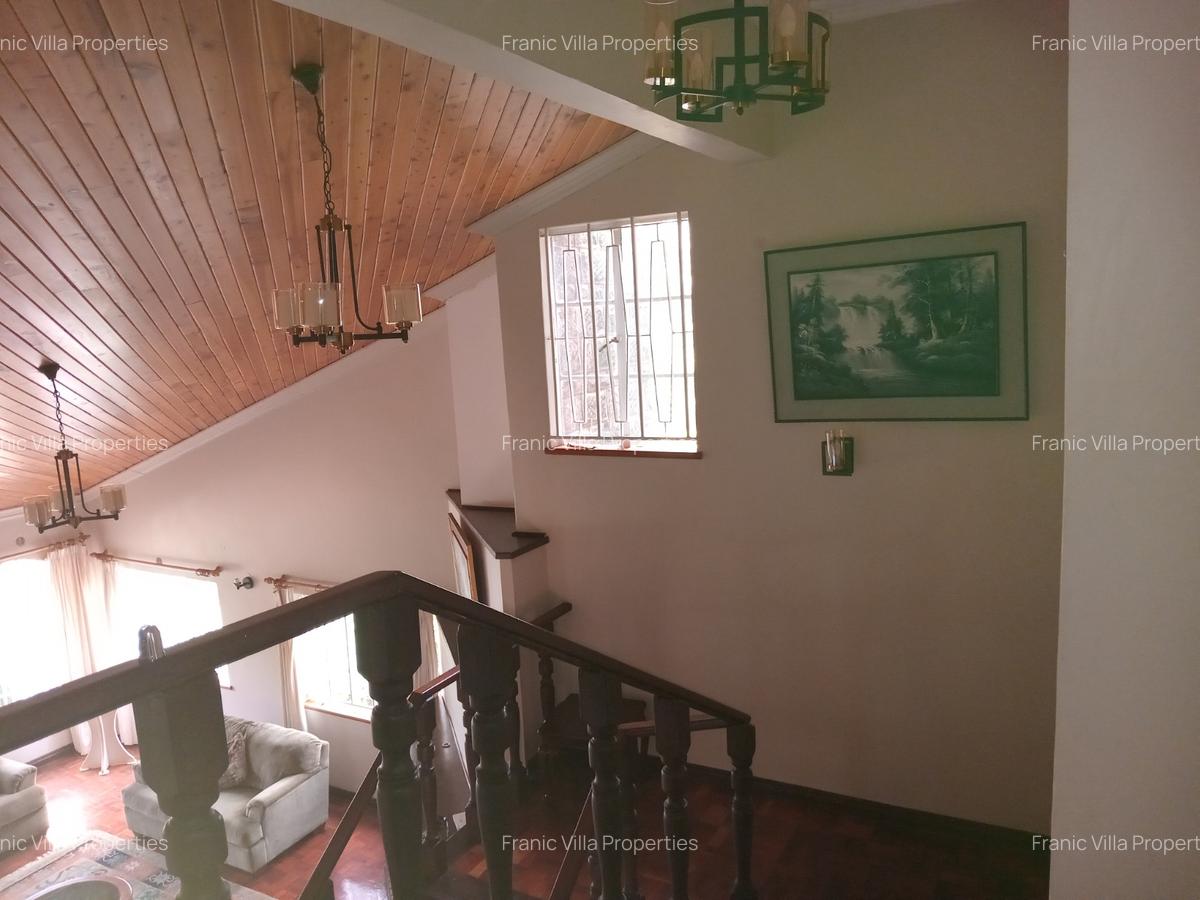 3 Bed House with En Suite at Runda - 12