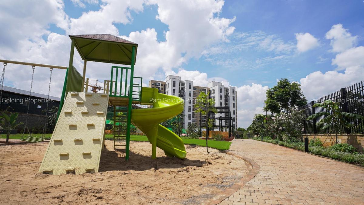 1 Bed Apartment with Swimming Pool at Garden City - 8