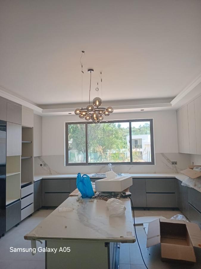 5 Bed House with En Suite in Karen - 8