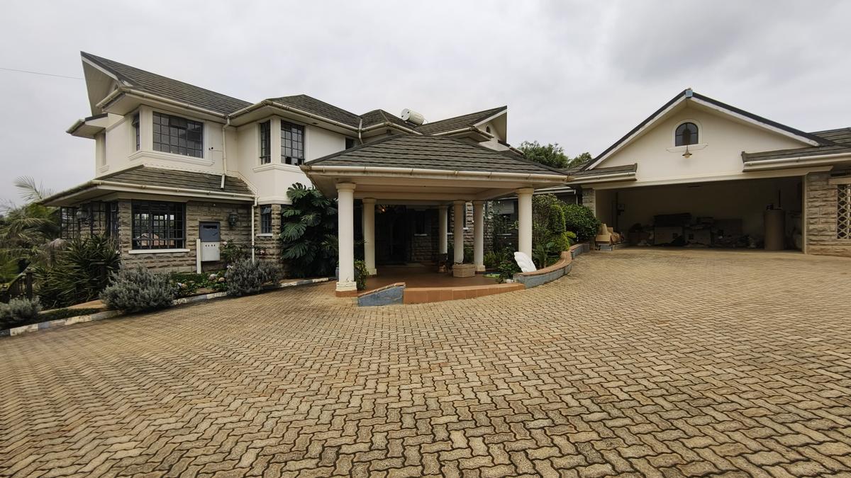 5 Bed House with En Suite in Kitisuru - 3
