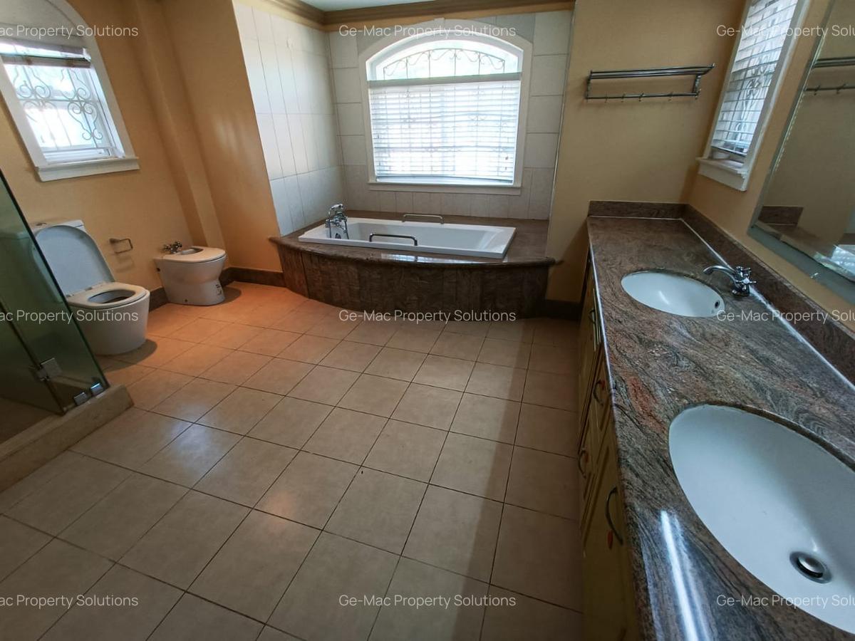 4 Bed House with En Suite in Kitisuru - 13