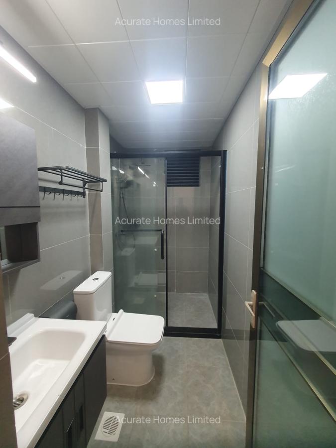 Serviced 1 Bed Apartment with En Suite at Riverside Drive - 4