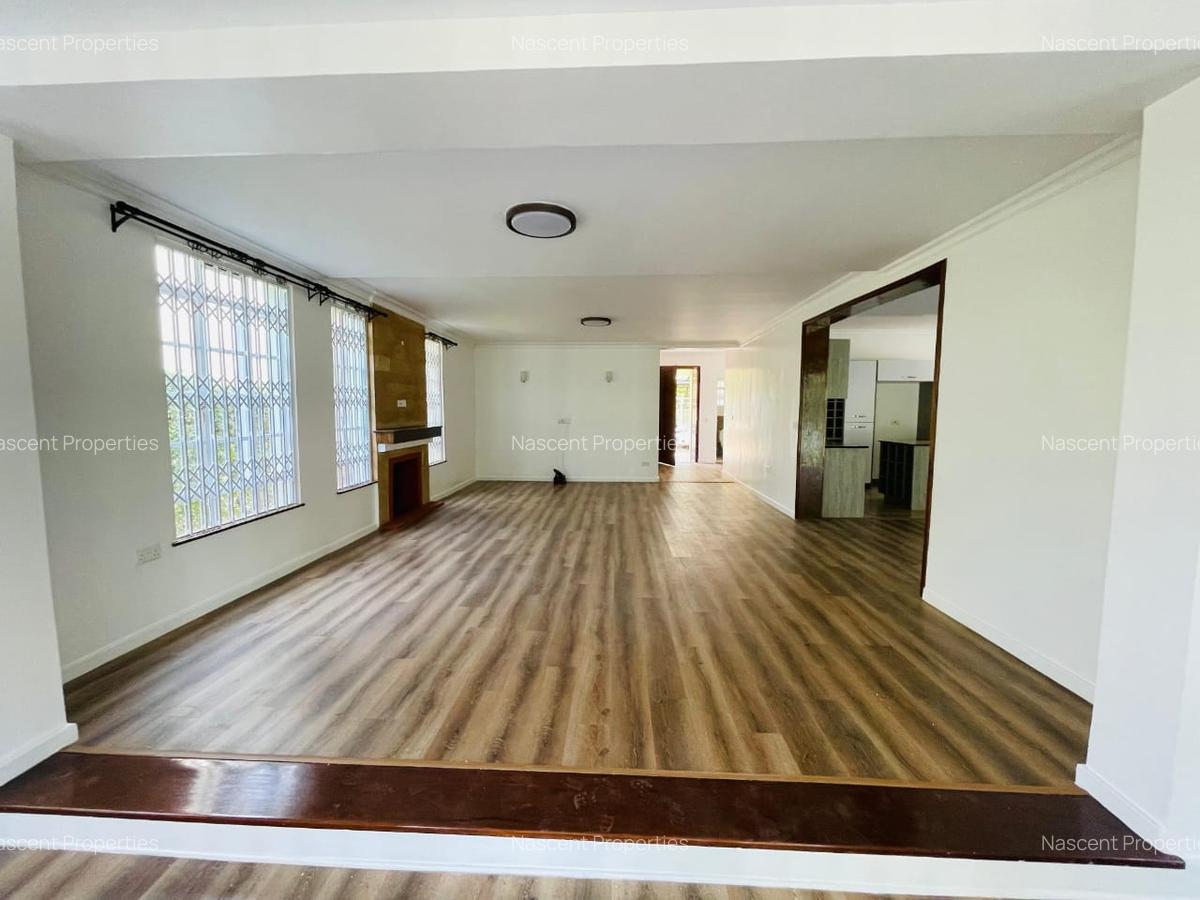 4 Bed Townhouse with En Suite in Kitisuru - 5