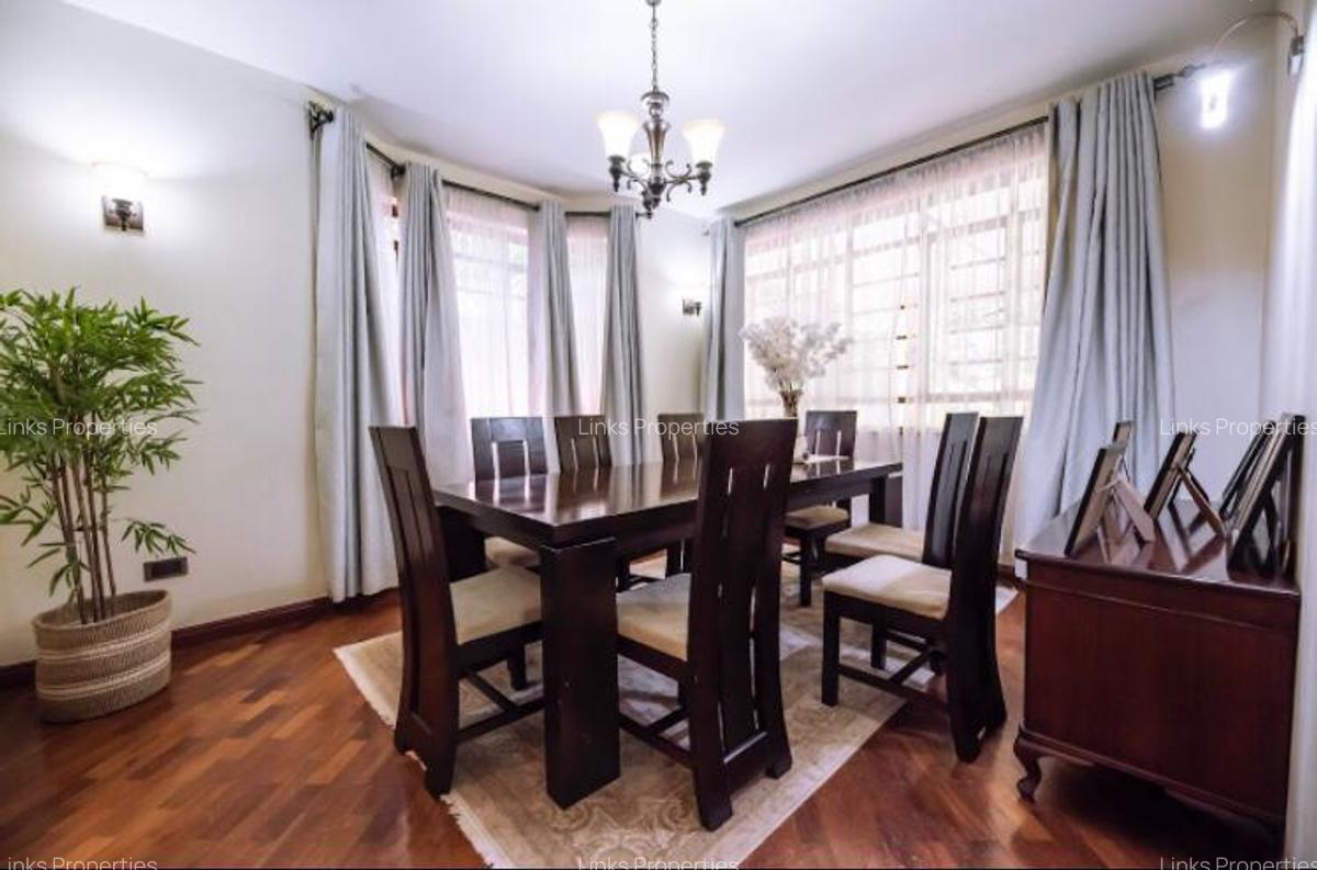4 Bed Townhouse with En Suite at Kerarapon Road - 4