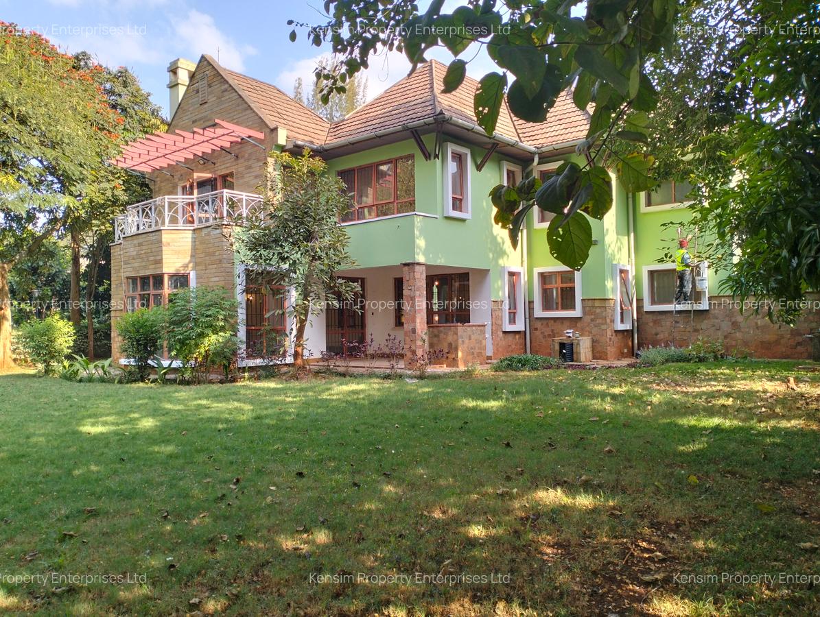 5 Bed Townhouse with En Suite in Runda - 19