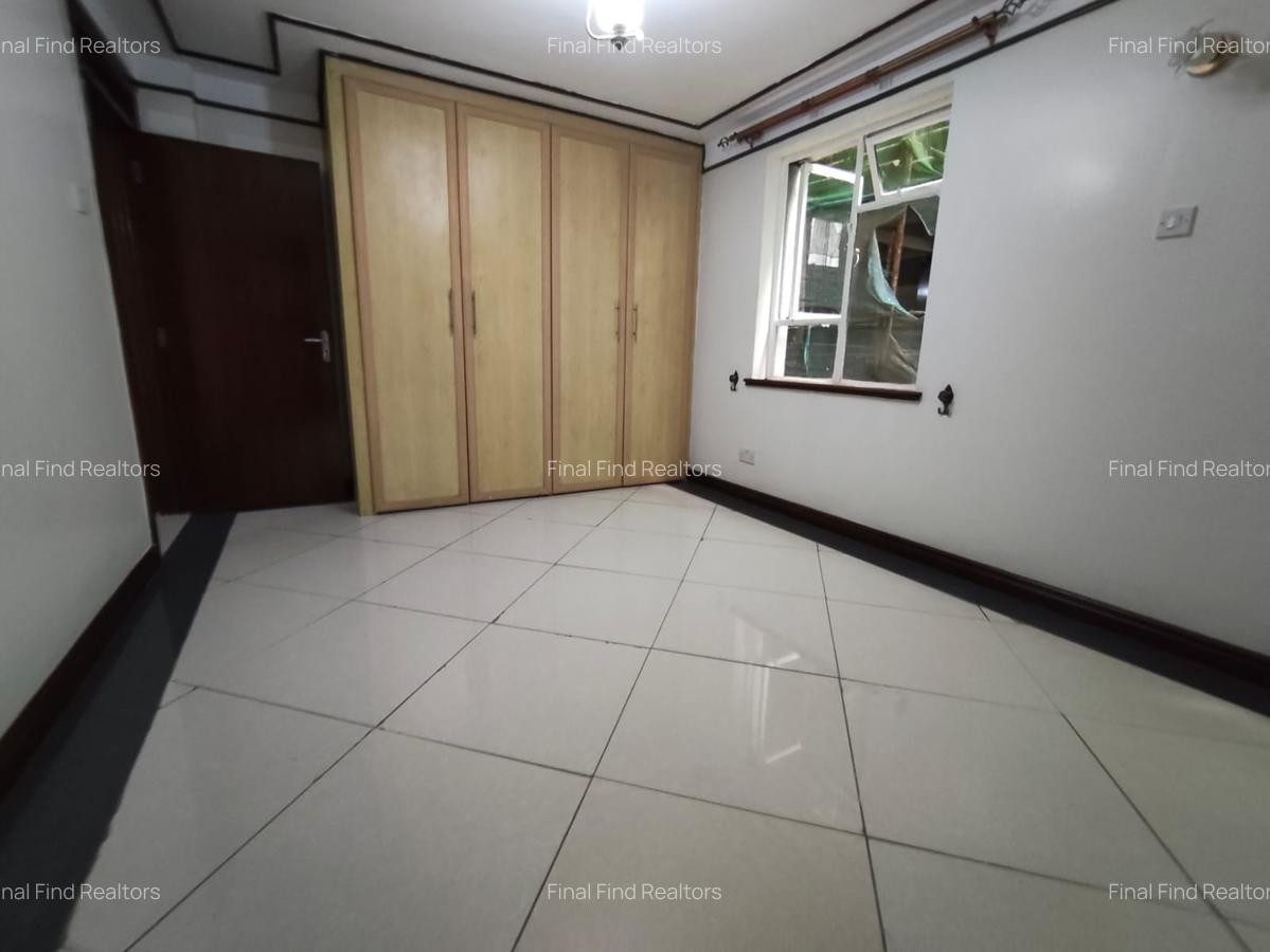 2 Bed Apartment with En Suite in Westlands Area - 8