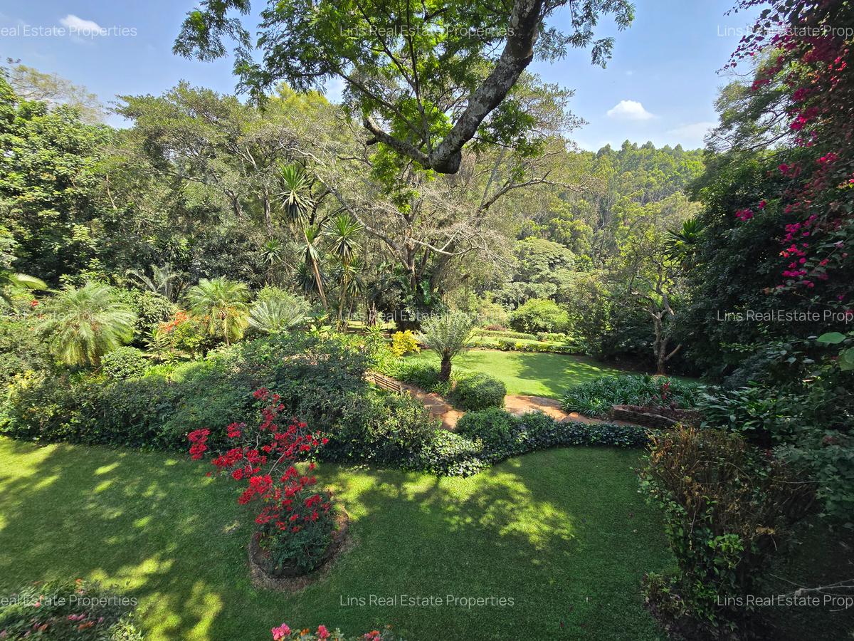 5 Bed House with En Suite in Gigiri - 3