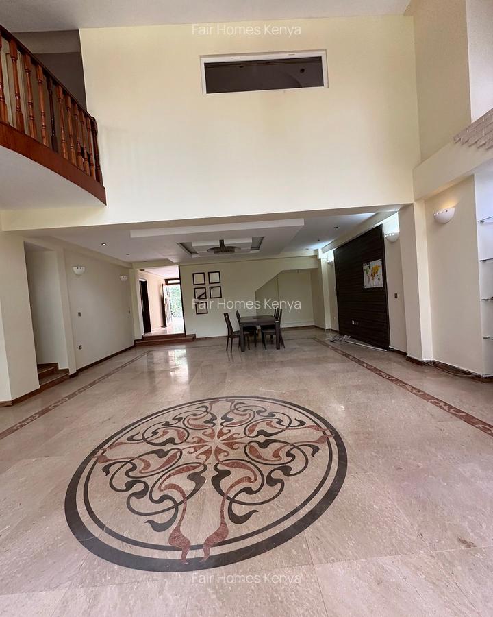 5 Bed Townhouse with En Suite at Convent Drive - 5