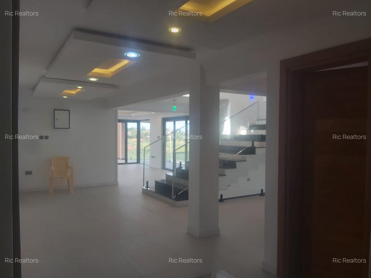 5 Bed House with En Suite at Thika Road - 14