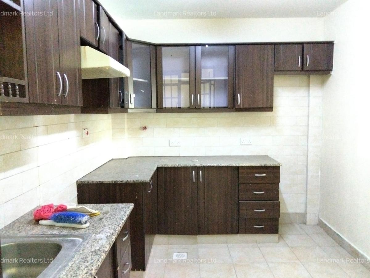 3 Bed Apartment with En Suite in Imara Daima - 8