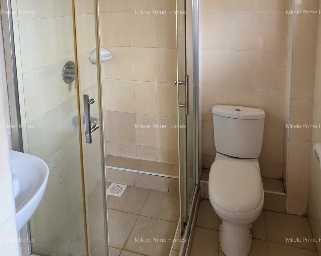 4 Bed Villa with En Suite at Kasarini Road - 8