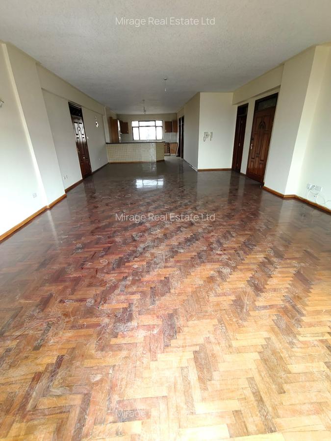 3 Bed Apartment with En Suite in Kilimani - 2