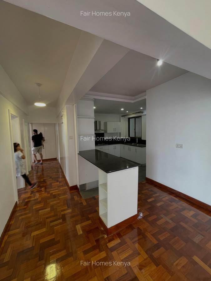 3 Bed Apartment with En Suite at Othaya Road - 3