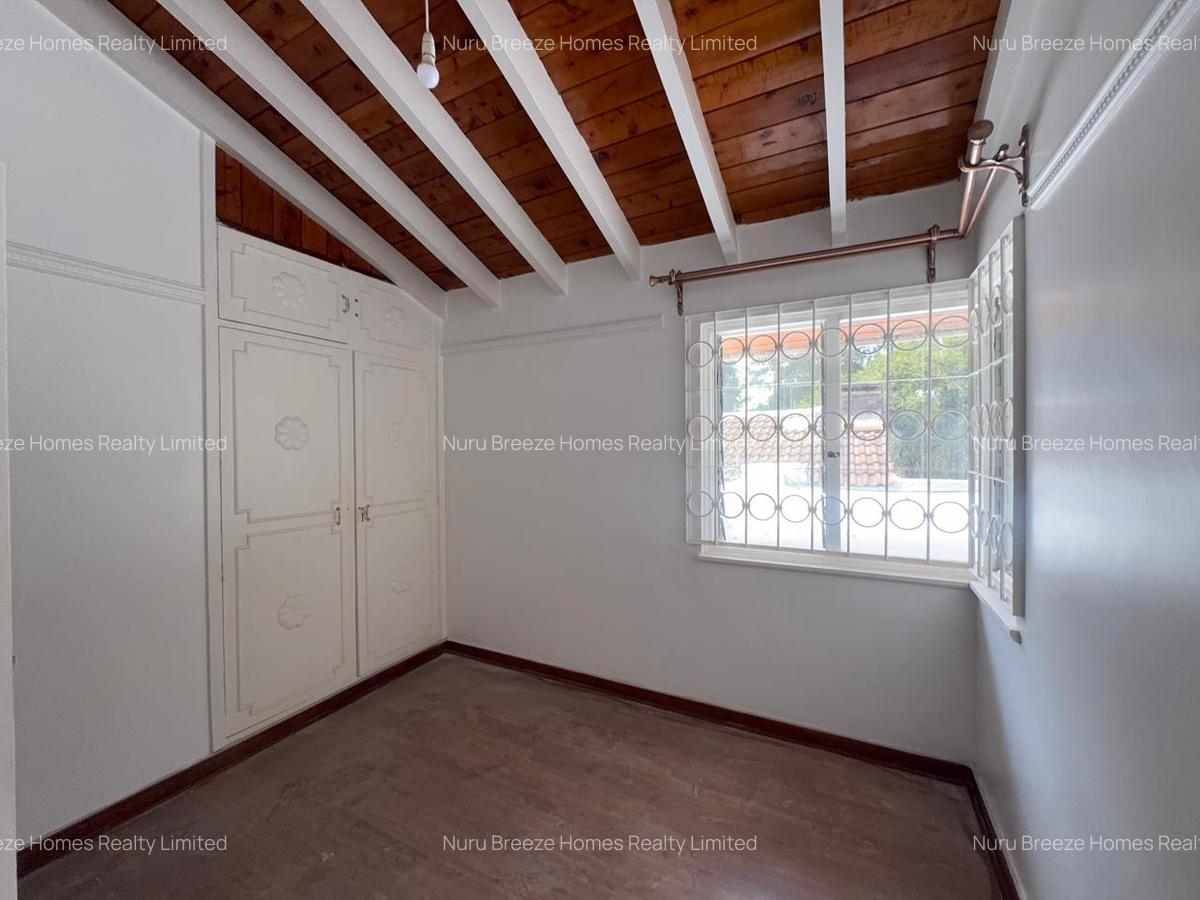 5 Bed House with En Suite in Thigiri - 16