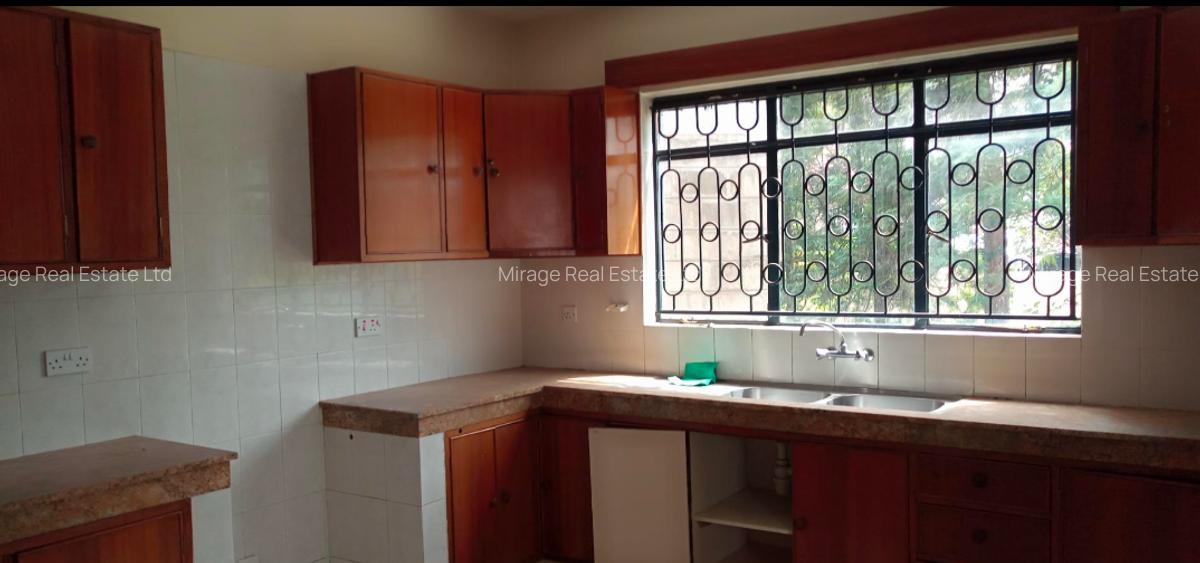 3 Bed Apartment with Parking in Westlands Area - 15