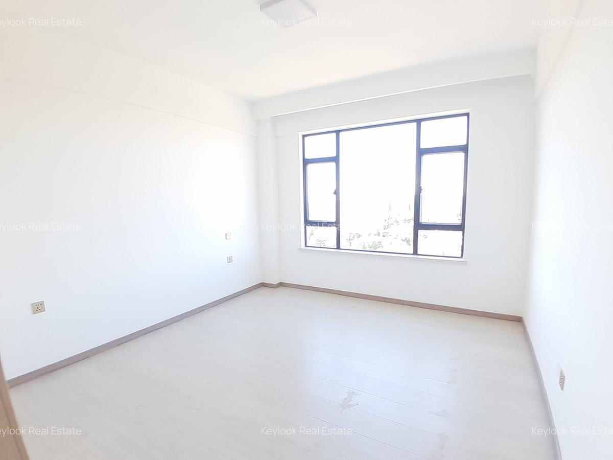 4 Bed Apartment with En Suite at Lavington - 4