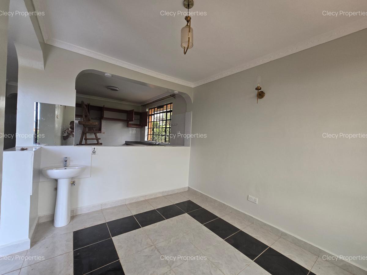 3 Bed House with En Suite at Kenyatta Road - 5