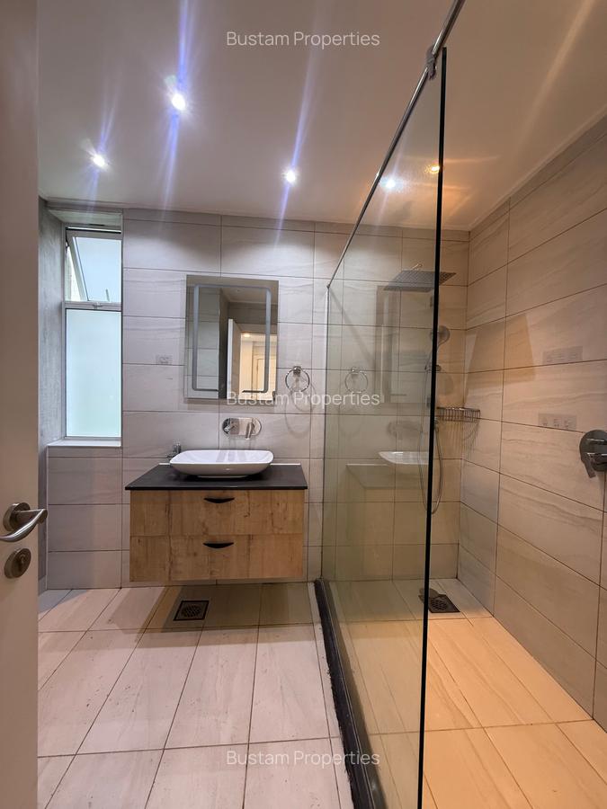 2 Bed Apartment with En Suite in Westlands Area - 8