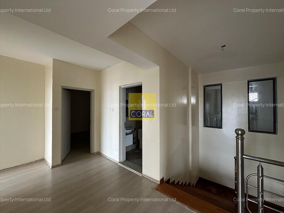5 Bed Apartment in Parklands - 9