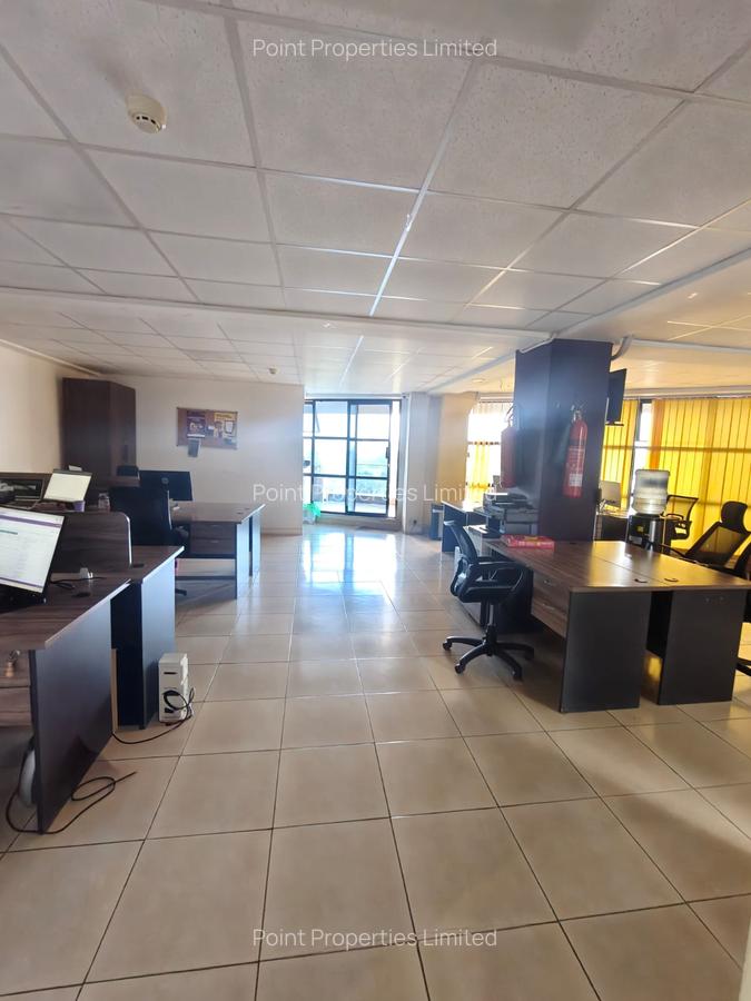 6,068 ft² Commercial Property with Fibre Internet in Westlands Area - 7