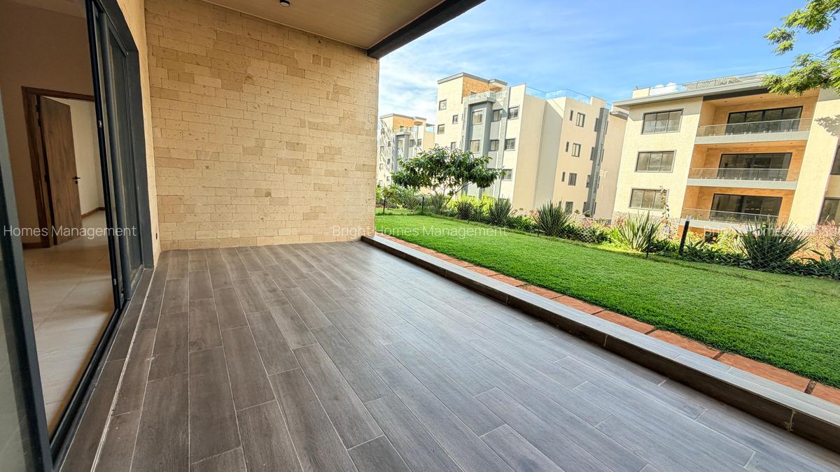 4 Bed Apartment with En Suite in Loresho - 4