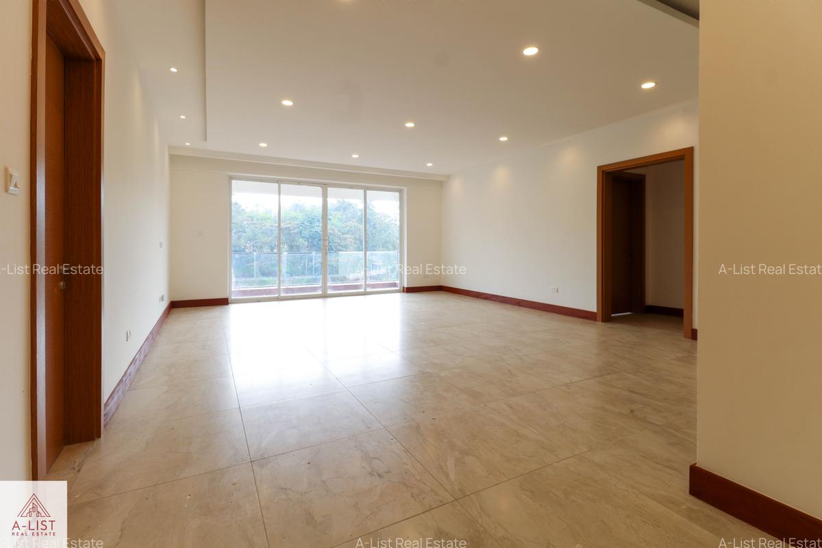 3 Bed Apartment with En Suite at City Park Drive - 2