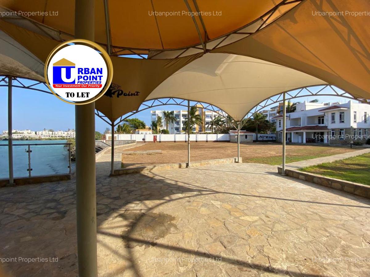 3 Bed House with En Suite in Nyali Area - 12
