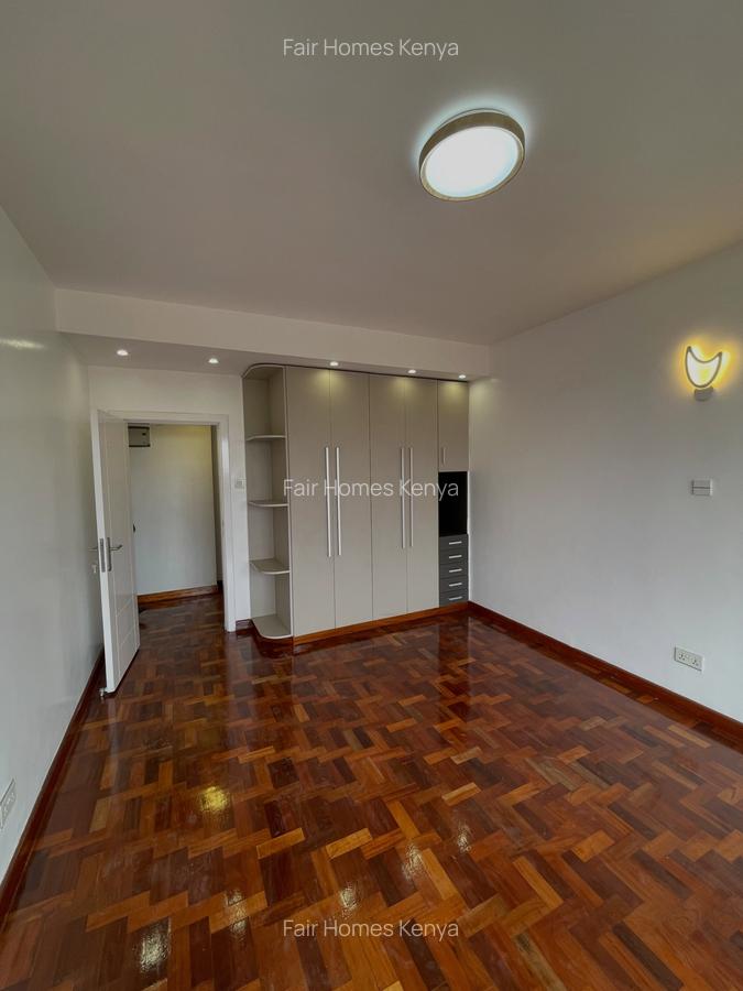 3 Bed Apartment with En Suite at Othaya Road - 8