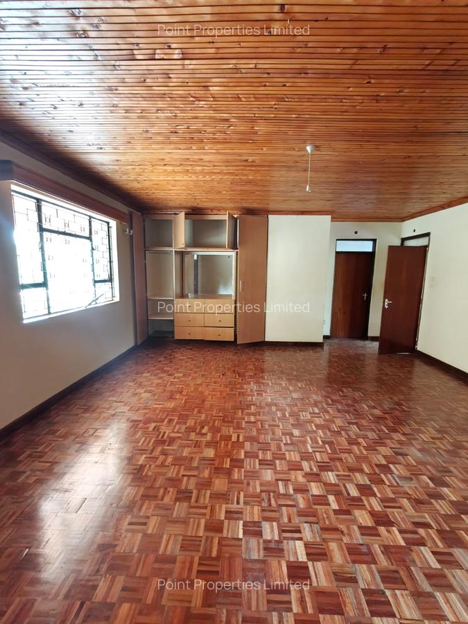 6 Bed Villa with En Suite in Karen - 11