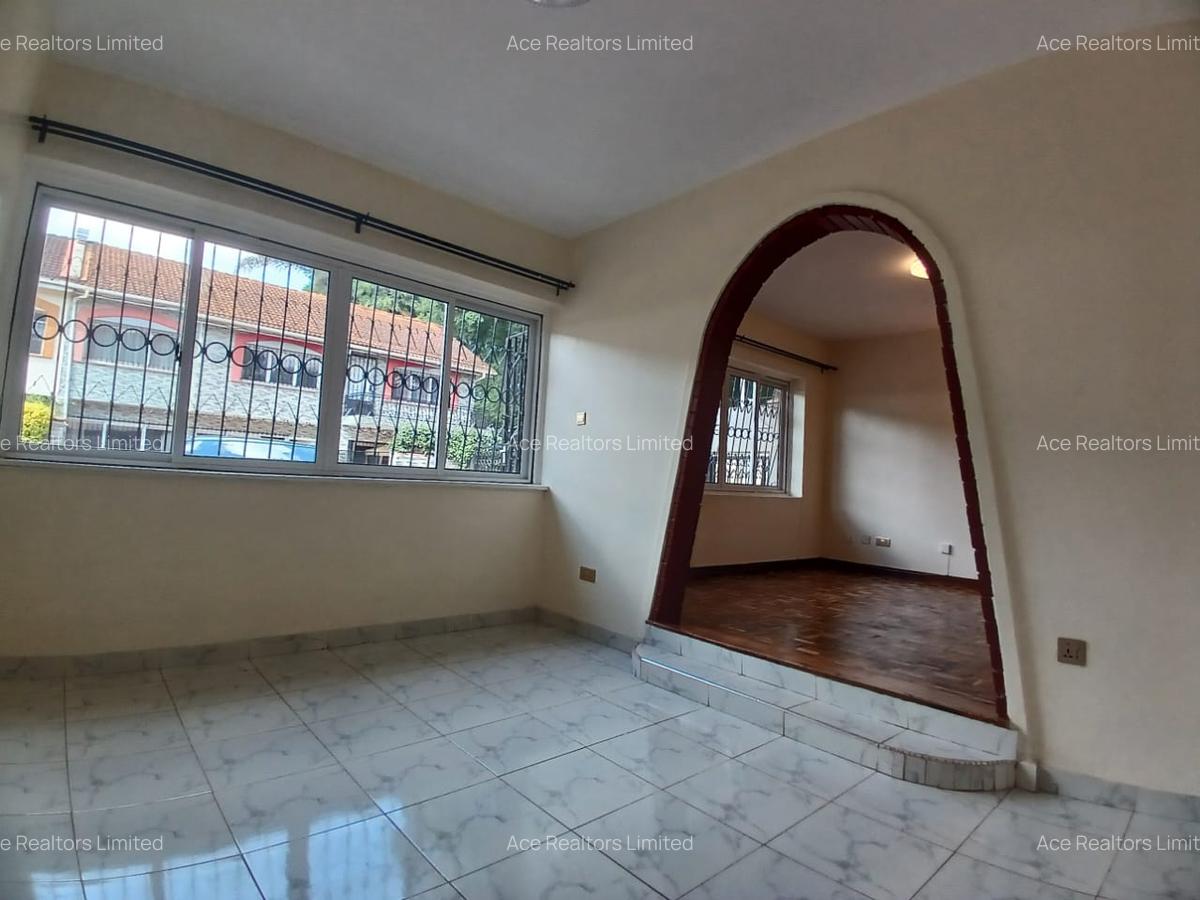 3 Bed Townhouse with En Suite at Karuna Close - 4