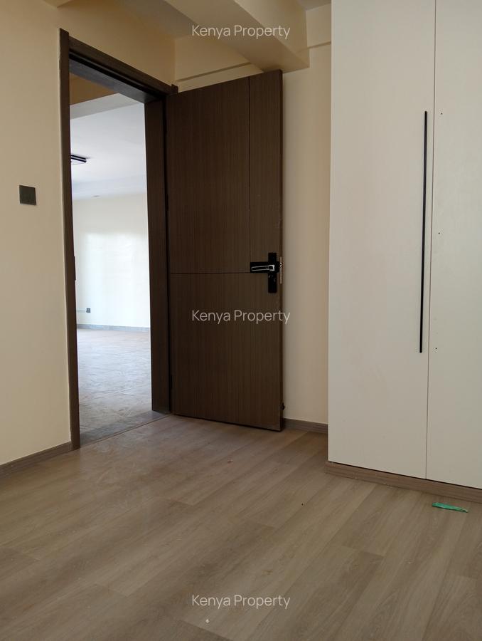 2 Bed Apartment with En Suite at Wood Avenue - 9