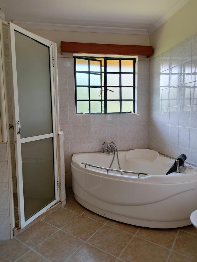 4 Bed House with En Suite at Runda - 15