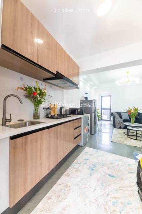 Serviced 1 Bed Apartment with En Suite in Riverside - 3