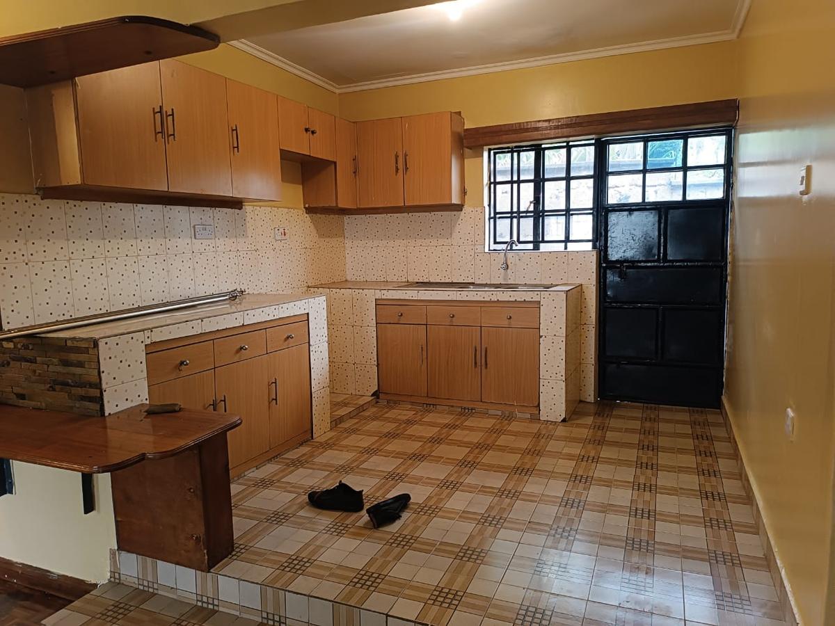 3 Bed House with En Suite in Ngong - 2