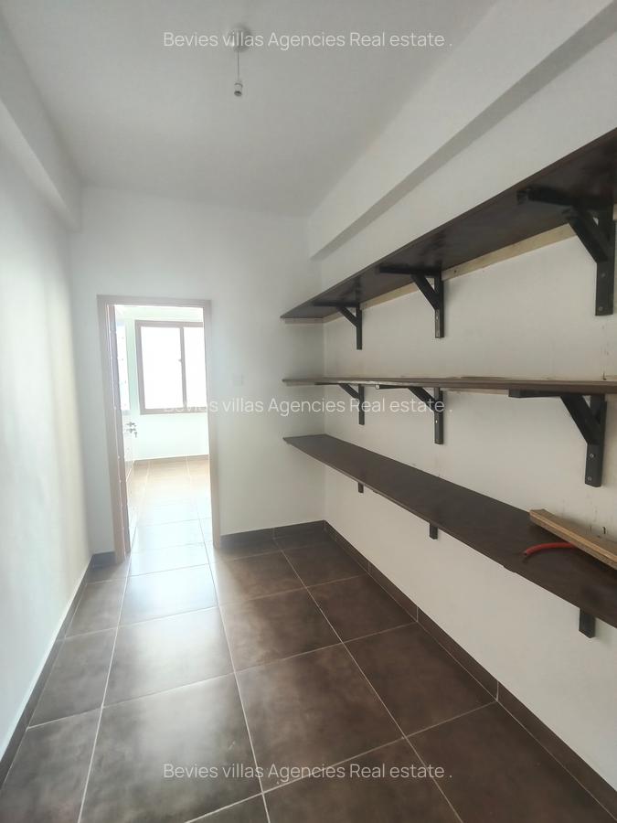 3 Bed Apartment with En Suite at Parklands - 3